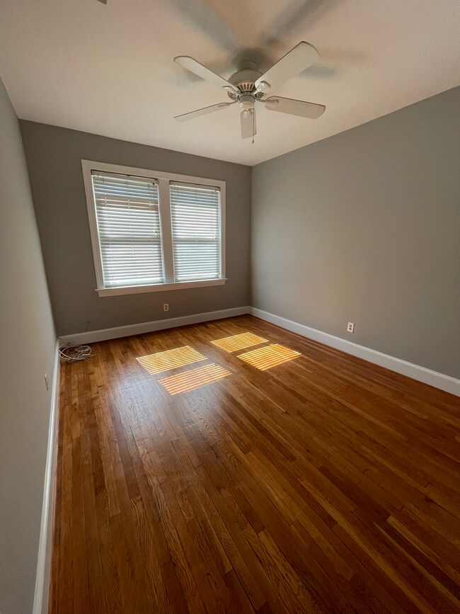 Bedroom - 18 9th St NE