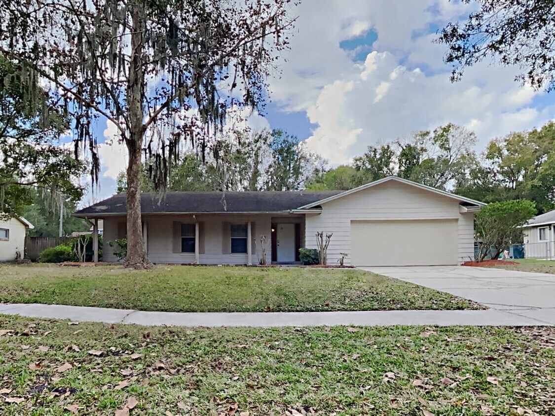 Primary Photo - 4005 Old Colony Rd