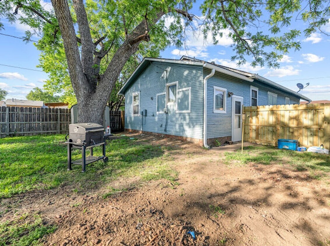 Foto principal - 3 Bedroom Home