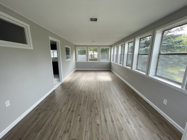 Building Photo - 6983 NY-31