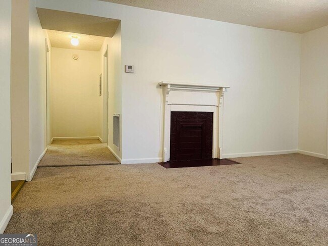 Foto del edificio - 615 Chattahoochee St