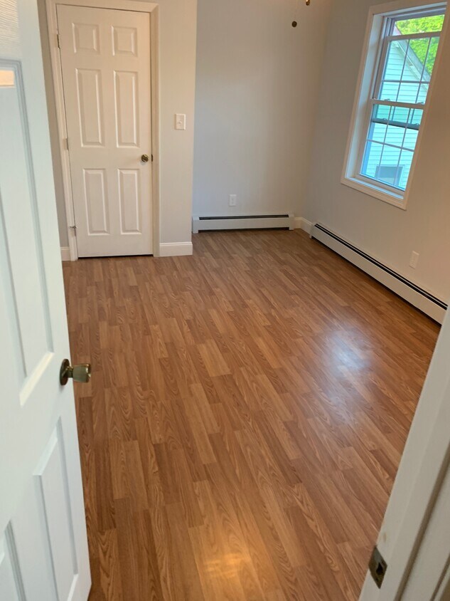 8 Greenleaf Ct, Belmont, NH 03220 Townhome Rentals in Belmont NH