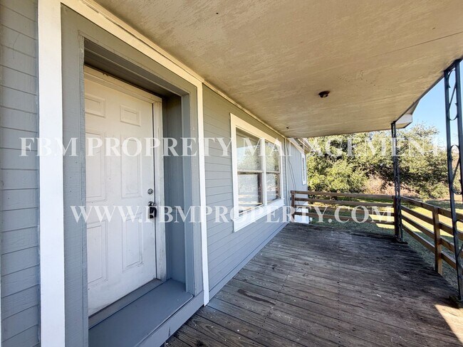 Foto del edificio - 1054 Cosby Rd