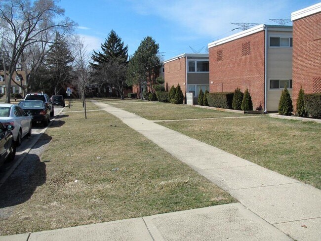 Foto del edificio - 772 E 5th Ct