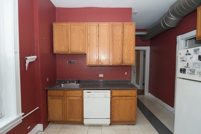 Building Photo - 1056 N Rockwell St