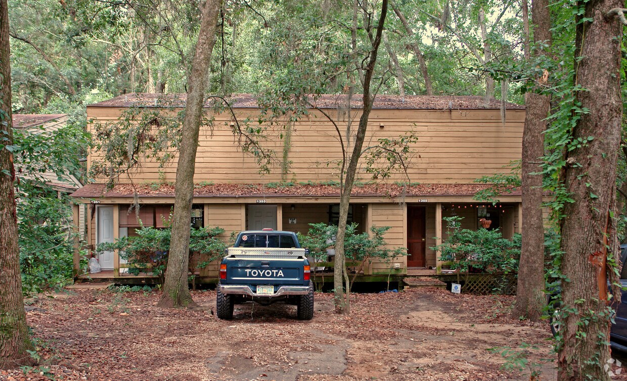 Building Photo - 1351 Rumba Ln