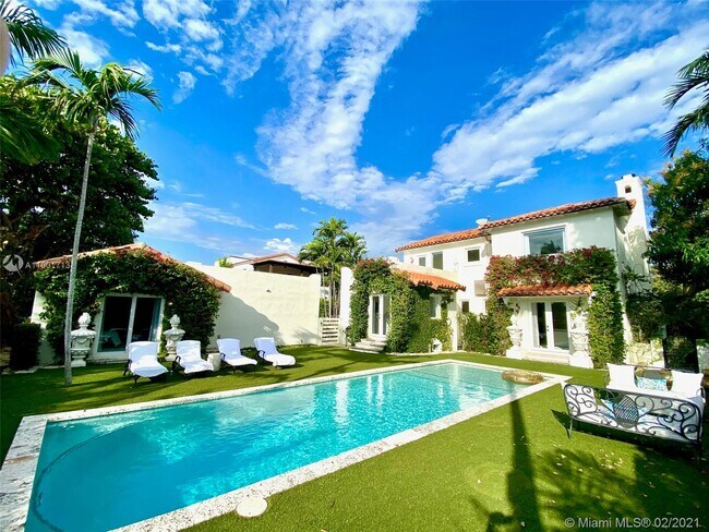 Foto del edificio - 5800 La Gorce Dr