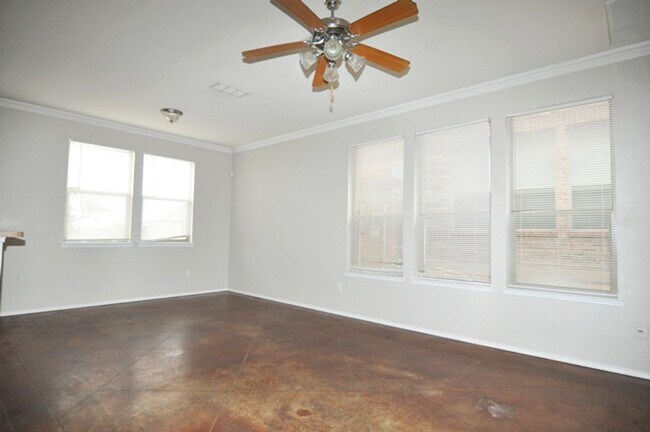 Foto del edificio - 8408-8410 Jay Street