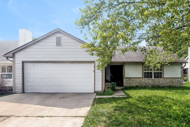 Building Photo - 2940 Greenview Way