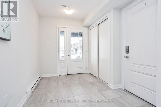 Building Photo - 518 Aglish Mews