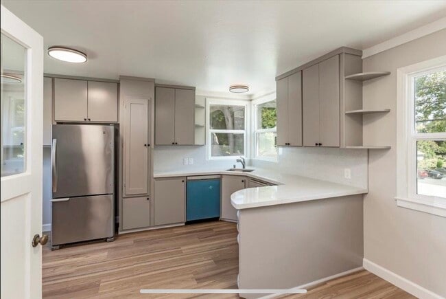 Building Photo - 911 Myrtle St