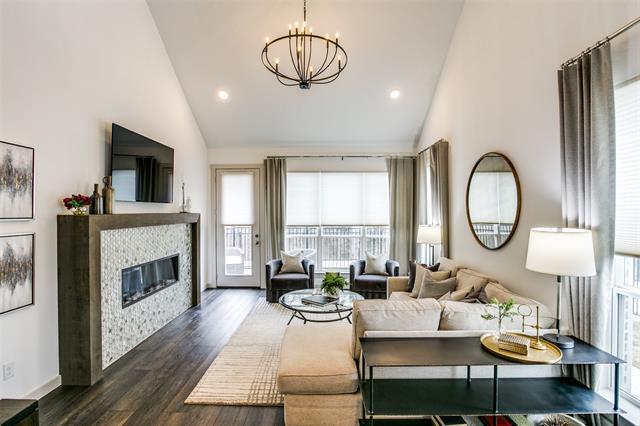 Foto del edificio - 100 Claire Dr