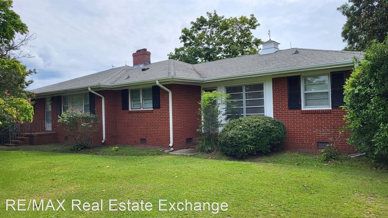 Primary Photo - 3 br, 2 bath House - 2599 Guyton Road