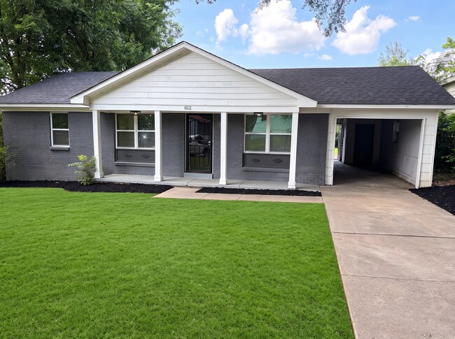 Building Photo - Charming 3 Bedroom Home in Memphis – $1,520/Month | Housing Vouchers Accepted