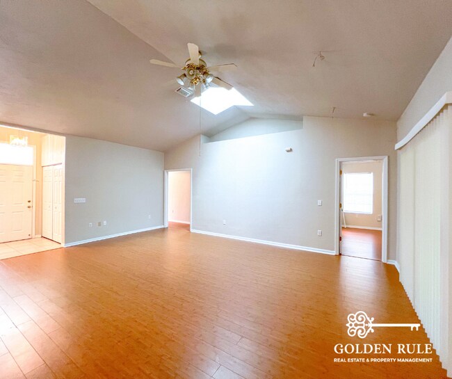 Foto del edificio - 4332 NW 34th Dr