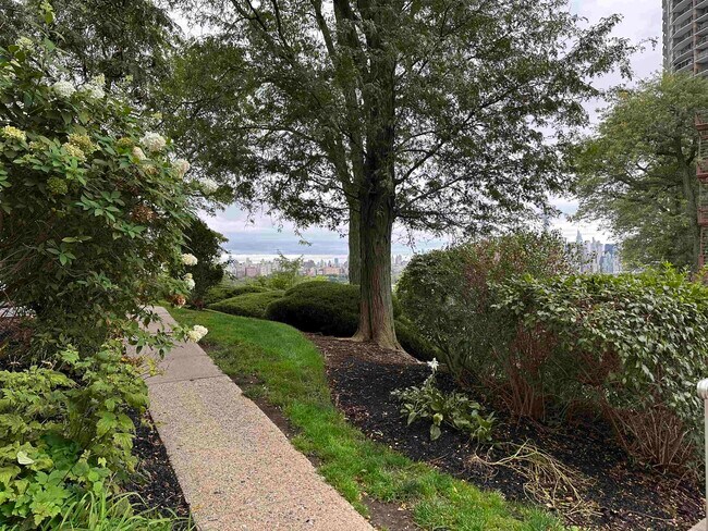 Foto del edificio - 8500 JFK Blvd E