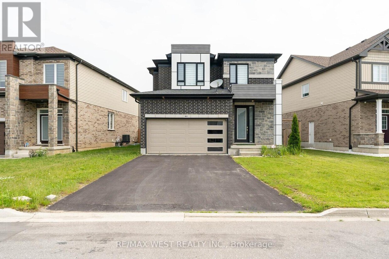 Primary Photo - 301 Freure Dr