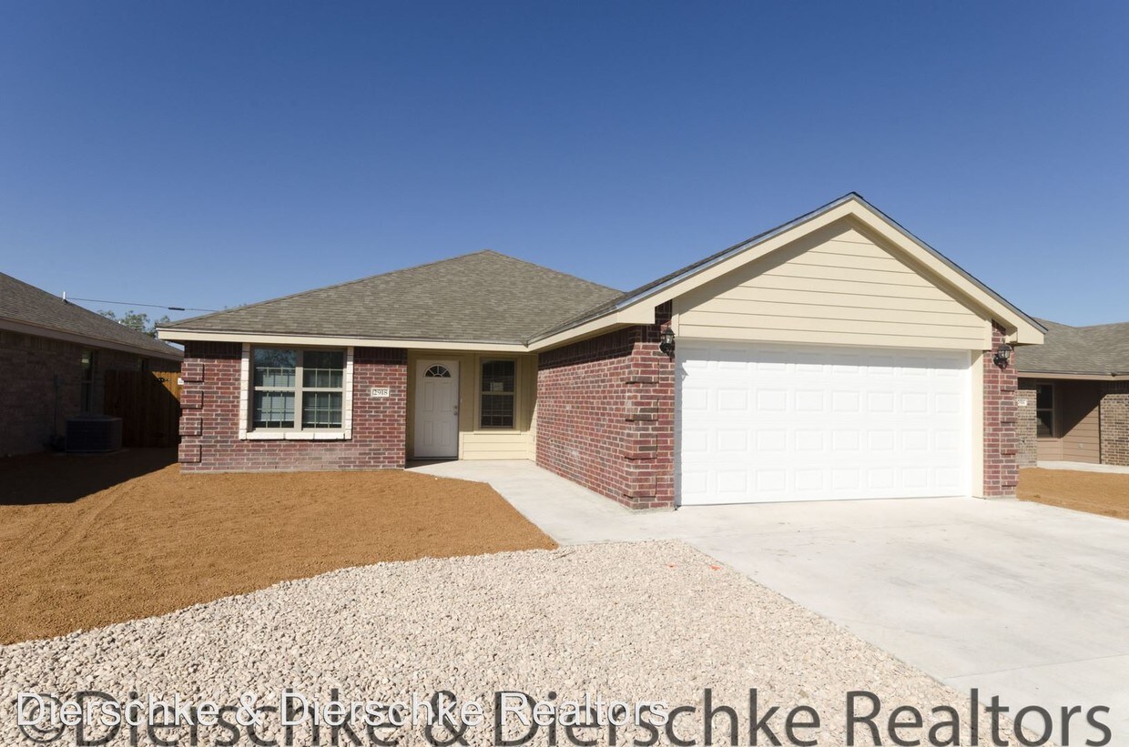 Foto principal - 3 br, 2 bath House - 2922 Abilene