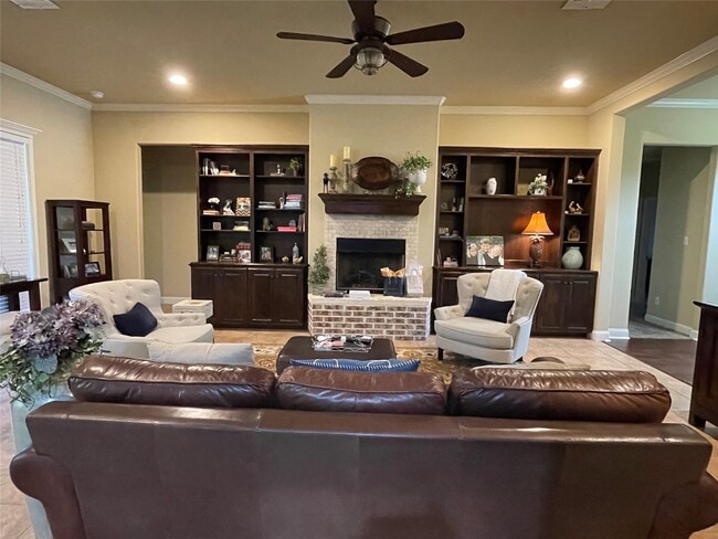 Building Photo - 4006 Rocky Vista Dr