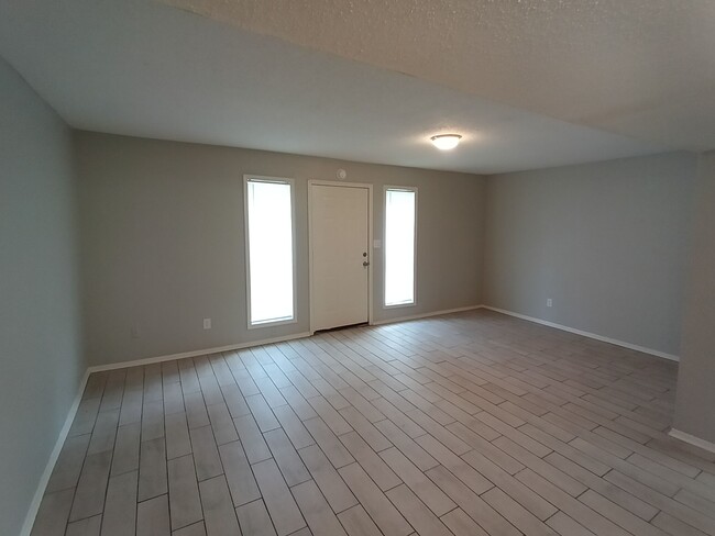 Building Photo - 874 Old Hickory Blvd
