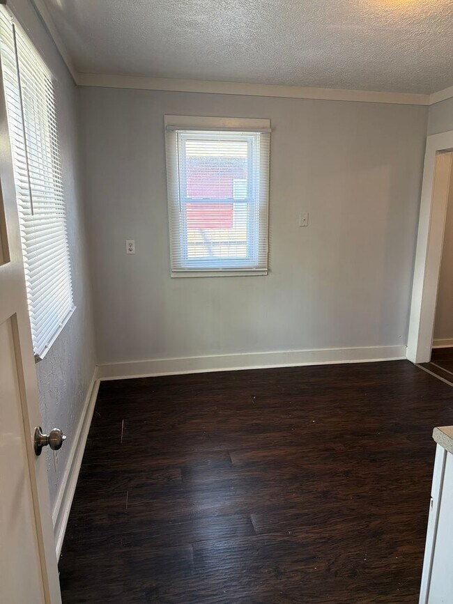 Foto del edificio - New Listing! 3BR/1BA home in North Brookside Park