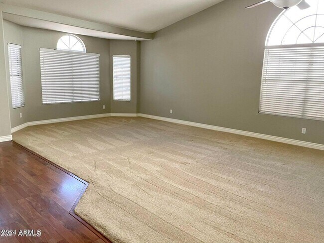 Foto del edificio - 4219 W Misty Willow Ln