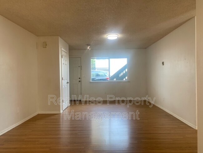 Foto del edificio - 1108 SW 5th St