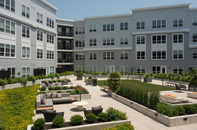 Building Photo - EDGE Apartments