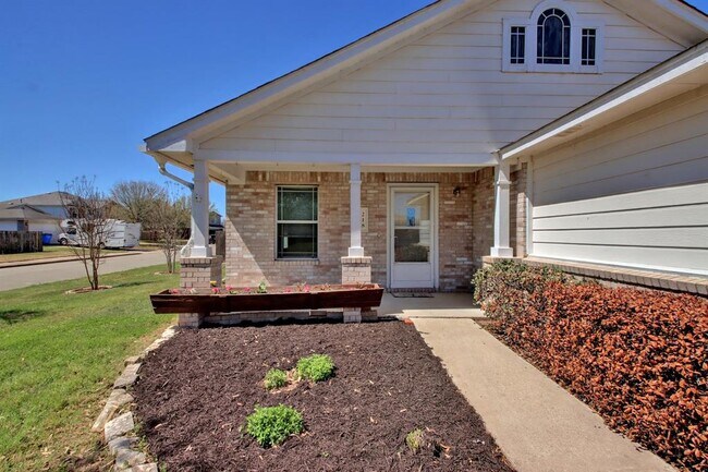 Foto del edificio - 218 Katy B Ln