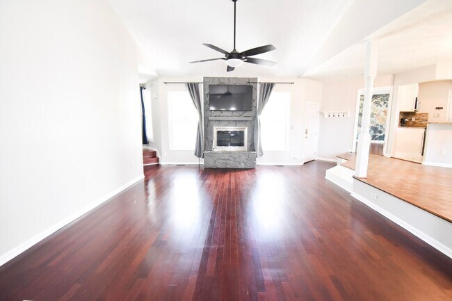 Foto del edificio - 3 bedroom 3 Bathroom with Pool