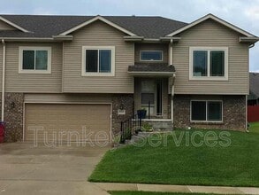 Building Photo - 1602 Barrington Pkwy