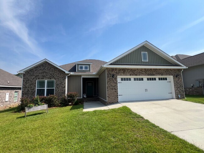 Building Photo - Valley Stream Subdivision!
