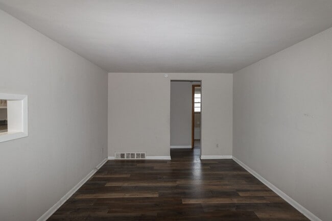 Building Photo - 1403 Lowe St