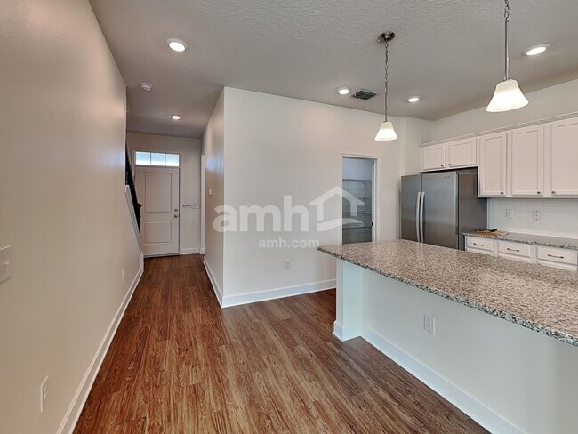 Foto del edificio - 4459 Reisswood Loop