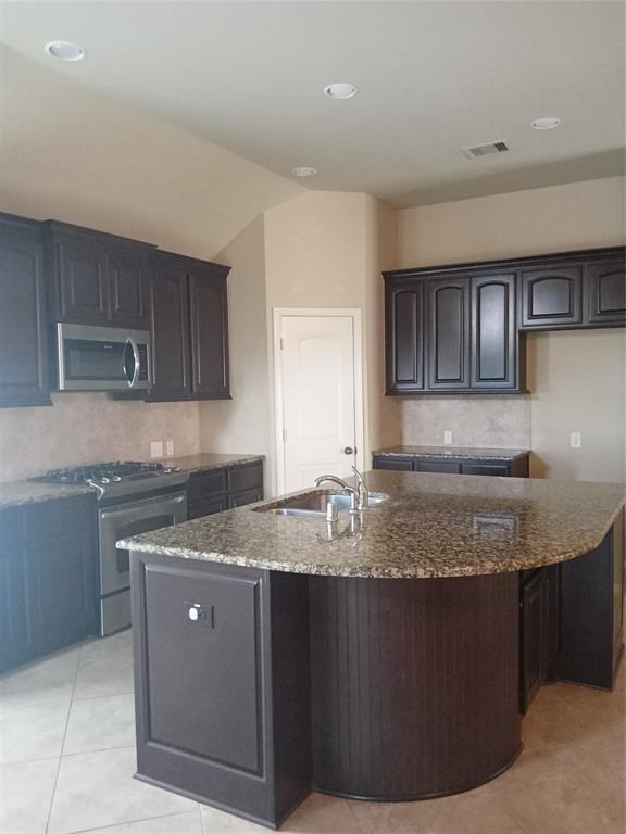 Foto del edificio - 5526 Stoneridge Ct