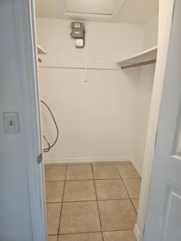 Foto del edificio - 9815 Hidden Ln