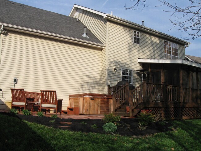 Photo - Beautiful Home near Northshore and Morrell