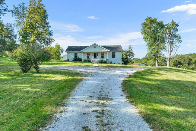 Foto del edificio - Stunning 7 acre property - Horses welcomed