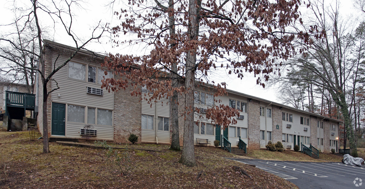 Cherokee Ridge - Cherokee Ridge Apartments