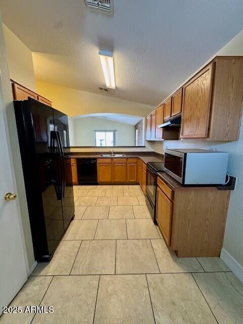 Building Photo - 23993 W Pecan Rd