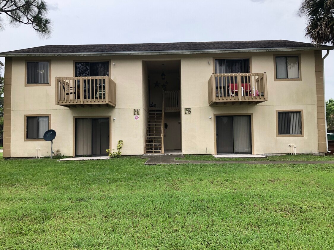 1111 Tree Ridge Ln NE, Palm Bay, FL 32905 Apartments Palm Bay, FL