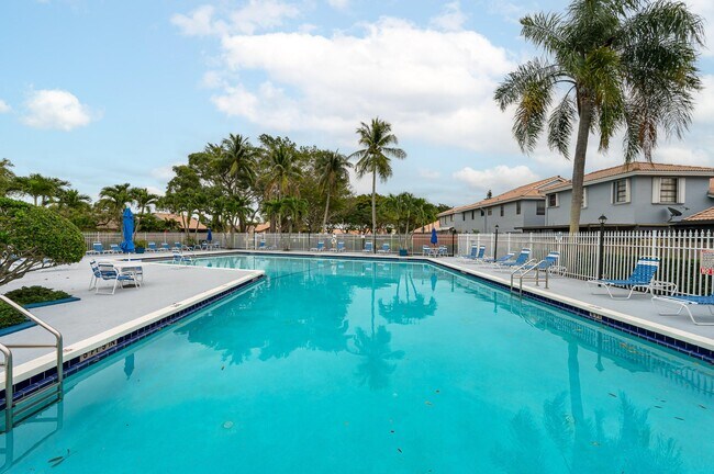 Foto del edificio - 9885 Watermill Cir