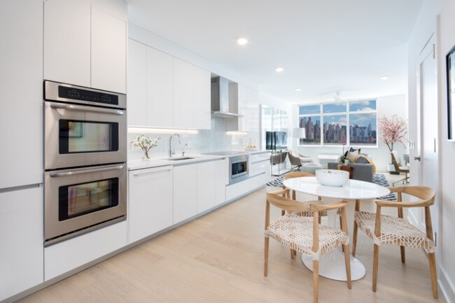 Foto del edificio - 7610 River Rd