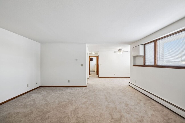 Interior Photo - Rose Mall Apartments