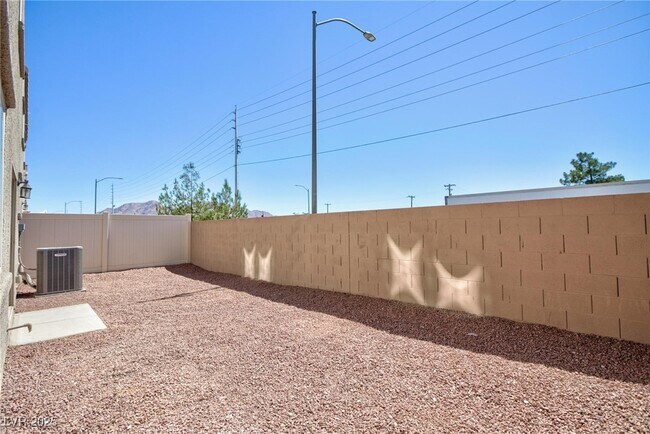 Foto del edificio - 4313 Harristown Dr