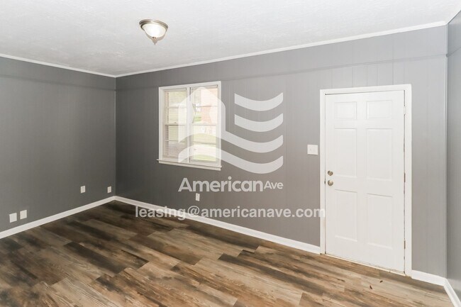 Foto del edificio - 4012 Lindwood Dr