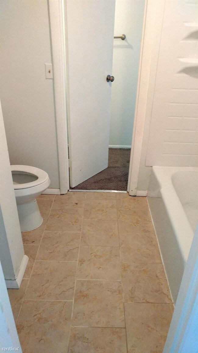 Building Photo - 1055 Merrimar Cir N