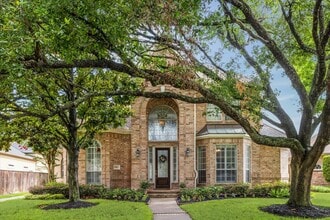 Building Photo - 13627 Ashley Run