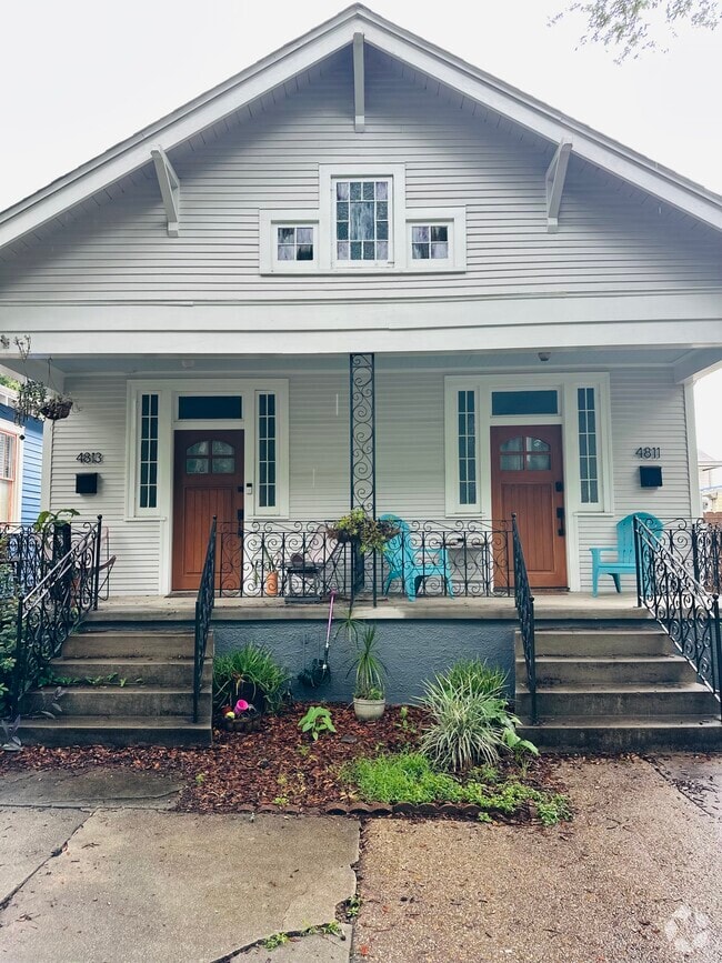 Building Photo - 4811 Bienville St