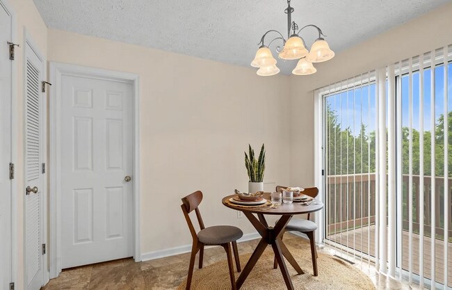 Foto del edificio - 1515/1517 Cassell Ln